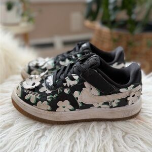 Nike Force 1 Kids Black Floral Sneakers